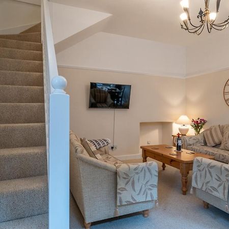 Kent Cottage - Town Centre, With Parking 켄달 외부 사진