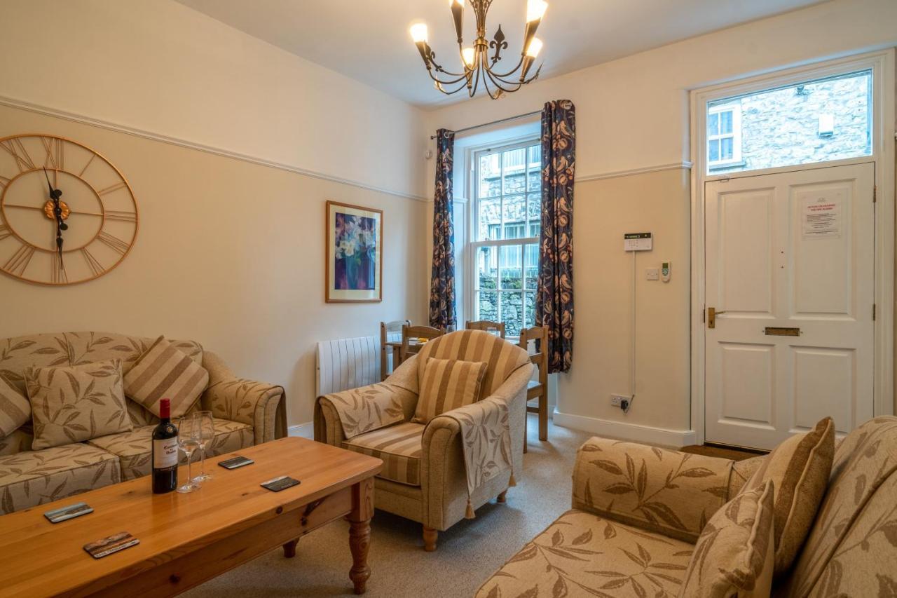 Kent Cottage - Town Centre, With Parking 켄달 외부 사진