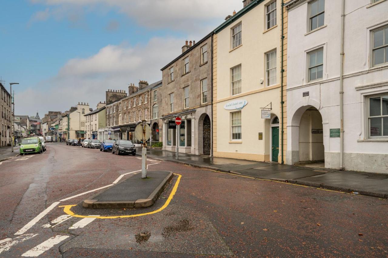 Kent Cottage - Town Centre, With Parking 켄달 외부 사진